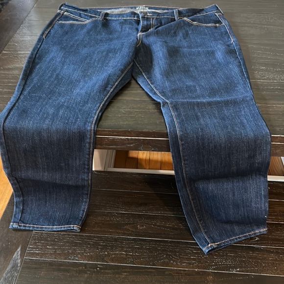Women’s Old Navy Diva Jeans Plus Size 18 Short Dark Blue Brand New Never Worn - Picture 1 of 2
